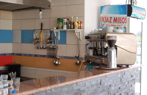 Ulcinj Apartment | Apaprtmen10,red,5 People,500 Meter from the "Grate Beach",Breakfast included