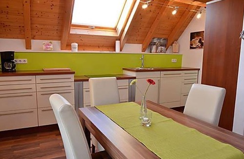 Neustadt-Hambach Apartment | Apartment Dorsa - House sting