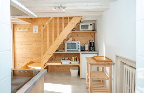 Saint-Pierre-de-Chartreuse Apartment | Apartment 'Koch' with Private Terrace and Wi-Fi