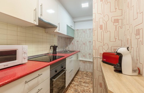 Sant Andreu de Llavaneres Apartment | Apartment 'Apartamento Llavaneras I' close to the Beach with Shared Pool and Wi-Fi
