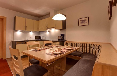 Sankt Anton am Arlberg Apartment | Apart La Vita 4-6 persons Apartment B - Apart La Vita