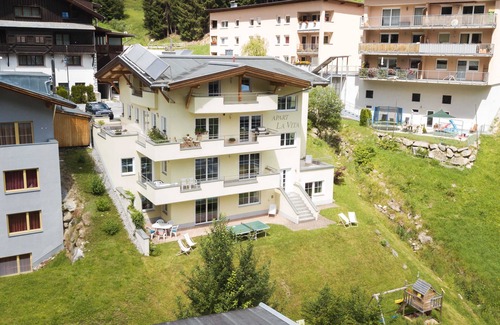 Sankt Anton am Arlberg Apartment | Apart La Vita 4-6 persons Apartment - Apart La Vita