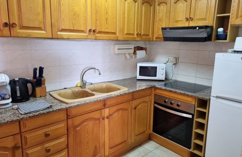 Cap Roig Apartment | APART. SLEEPS 6 -FREE WIFI - 200mts from Golden Beach. HUTTE-002428