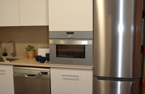 Passeig Maritim Apartment | Apart. Sofia: 50 meters from the beach, 100% renovated, Pool XL, A/C and garage.