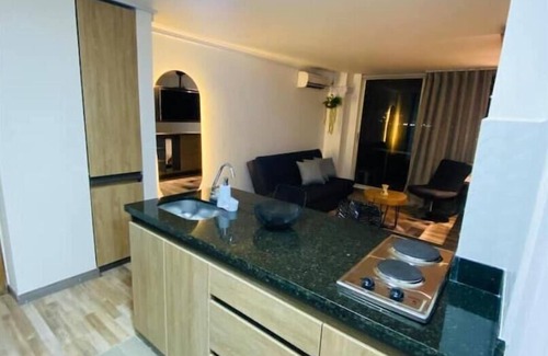 Astorga Apartment | Apartaestudio en el Poblado con Vista