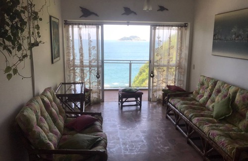 Tombo Apartment | Apartamento Familiar - Guarujá -astúrias - Beira Mar