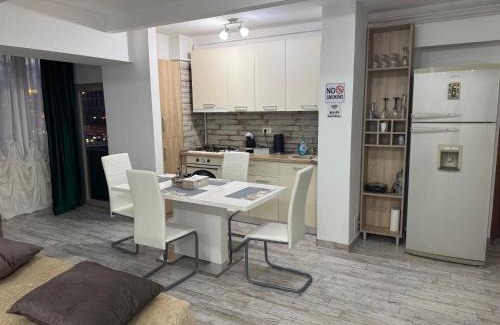 Craiova Apartment | Apartament 3 camere lux cu terasă - Central Universitatea din Craiova - PARCARE GRATUITĂ