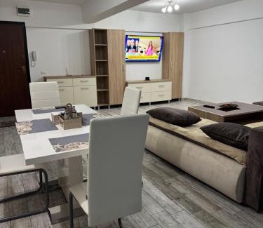 Craiova Apartment | Apartament 3 camere lux cu terasă - Central Universitatea din Craiova - PARCARE GRATUITĂ