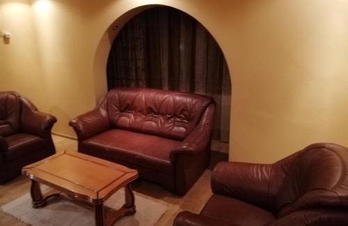 Roman Apartment | Apartament 3 camere