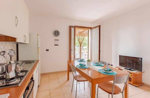 Specchiolla Apartment | Apartament 350m from the sea - two verandas - parking - air conditioning