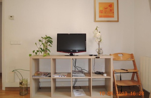 Besalu Apartment | Apartament Besalú