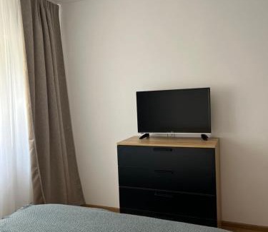 Ramnicu Valcea Apartment | Apartament centru