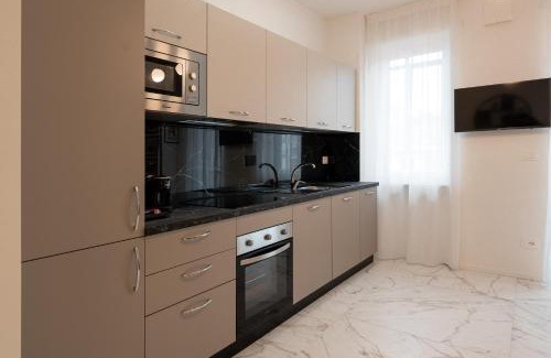 Cavoretto Apartment | Apartament comfort , vicino metro Bengasi Torino