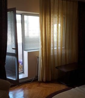 Braila Apartment | Apartament cu 2 camere spatioase in centrul orasului - ANDREI