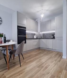 Olecko Apartment | APARTAMENT De Lux Parkowa Olecko
