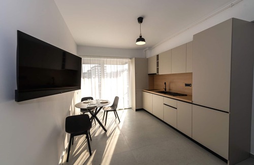 Chiajna Apartment | Apartament Deluxe cu 1 dormitor + Living - Ap. 2 - Habitat ApartHotel