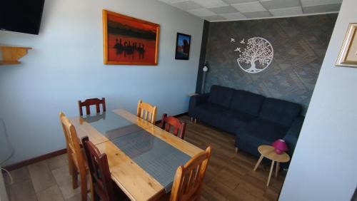 Cetniewo Apartment | Apartament Dwie Sosny - 9 osobowy 600m od plaży