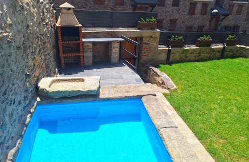 Llivia Apartment | Apartament "Enclau" Turismo Rural Cal Rialla