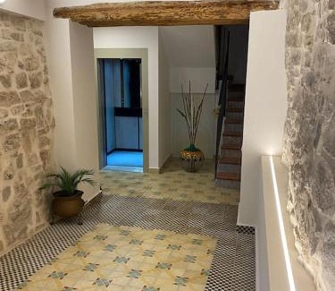 Talavera Apartment | Apartament2 Ca la Maru amb jacuzzi comunitari