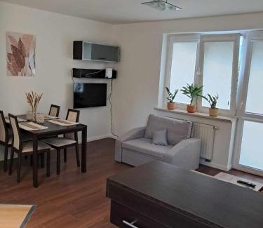 Kielce Apartment | Apartament Julia 1-4 os parter balkon garaż Westerplatte