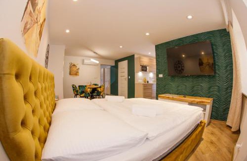Boleslawiec Apartment | Apartament Książęcy Gold klimatyzacja