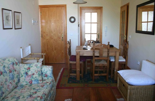 Serantes Apartment | Apartament playa Tapia de Casariego. Private garden, playground and picnic area.