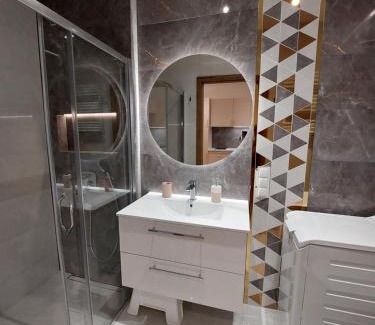 Karpacz Apartment | Apartament przy stoku - Trójkąty i Kwadraty Karpatia Resort