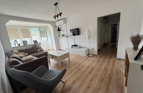 Orsova Apartment | Apartament Sumpset