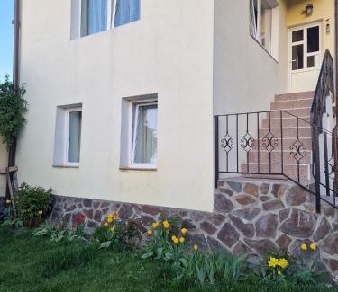 Rasnov Apartment | Apartament Teilor
