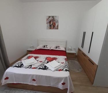 Gura Humorului Apartment | Apartament Ultra Central Marly Gura Humorului