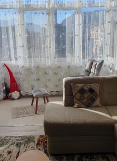 Lupeni Apartment | Apartament Ultracentral - Retreat -