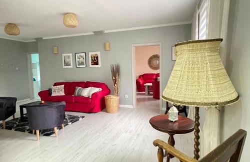 gmina Kondratowice Apartment | Apartament w willi Karczyn - noclegi dla miłośników natury i spokoju