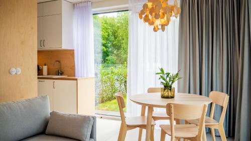 Dzwirzyno Villa | Apartament w willi z ogrodem SurfingBird Dźwirzyno