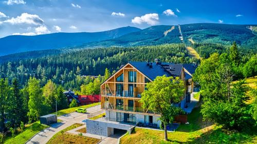 Bierutowice Apartment | Apartament z prywatnym Jacuzzi Orlik VIP Residence - blisko wyciągu i Wang by Royal Aparts