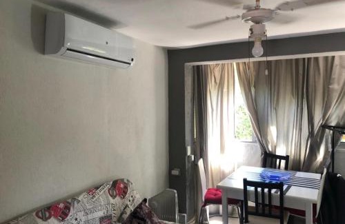 San Jeronimo Apartment | Apartamento 1 dormitorio y salon con sofa cama bien comunicado con el centro