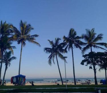 Vila Julia Apartment | Apartamento 500M da Praia Enseada, Guarujá
