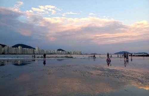 Vila Julia Apartment | Apartamento 500M da Praia Enseada, Guarujá