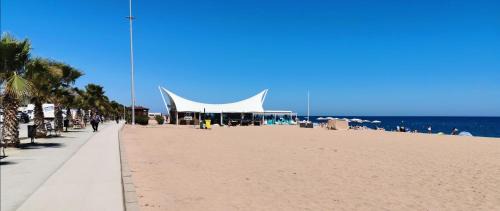 Pineda de Mar Apartment | Apartamento a 100 metros de la playa