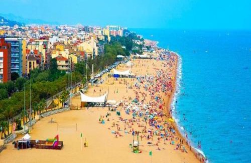 Pineda de Mar Apartment | Apartamento a 100 metros de la playa