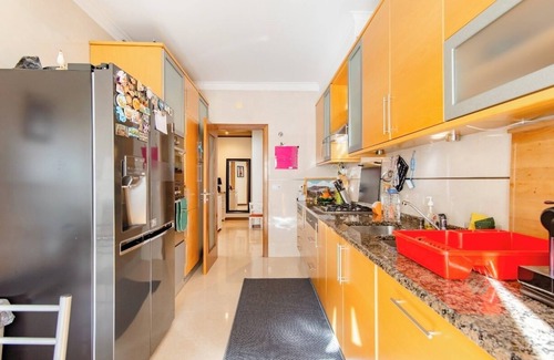 Santa Iria de Azoia Apartment | Apartamento a 2 minutos Parque Tejo e Parque das Nações