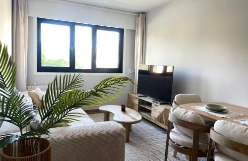 Ares Apartment | Apartamento a 400m de la playa en Ares, garaje incluído