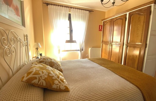 Concha Apartment | Apartamento a 5 Minutos de Comillas, sin Sorpresas, Oficial. Playa a 200 mts