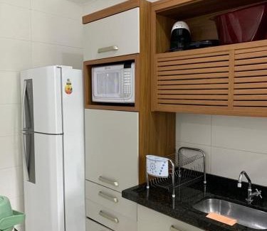 Estufa II Apartment | Apartamento Aconchegante em Ubatuba Apê das Flores