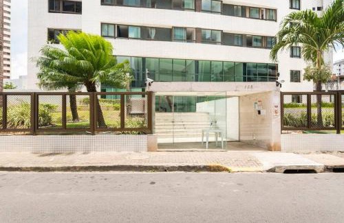 Boa Viagem Apartment | Apartamento agradável de dois quartos, perto do Aeroporto e Praia de Boa Viagem.