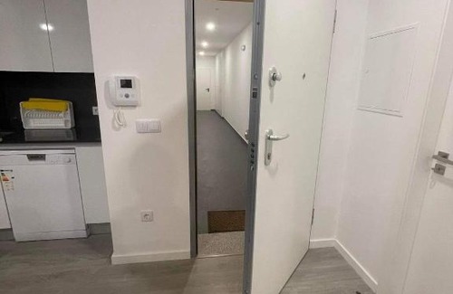 Tondela Apartment | Apartamento amplo e moderno - perto do estádio futebol
