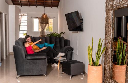 San Gil Apartment | Apartamento Anawasi, Terraza Privada, Camas Queen y Parqueadero
