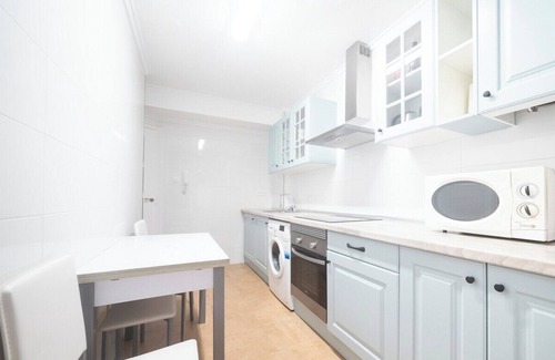 Distrito Llano Apartment | Apartamento Bécquer Gijon