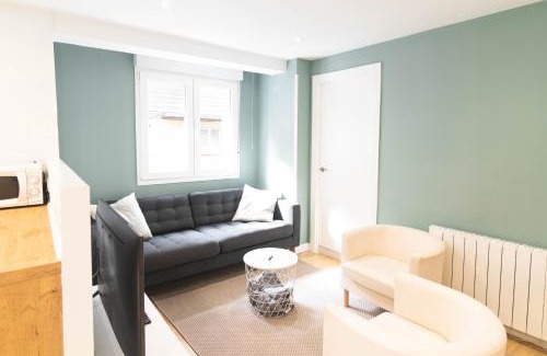 Distrito Llano Apartment | Apartamento Bobes I