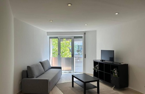Terrassa Apartment | Apartamento Céntrico y con Balcón