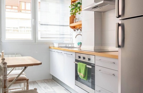 Santander Apartment | Apartamento Camilo Alonso Vega